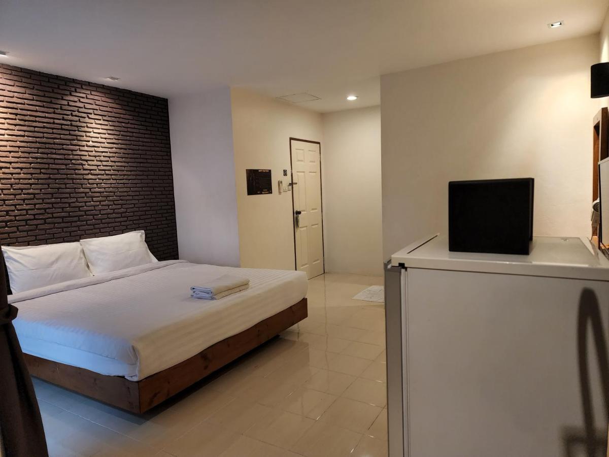 Hostel Dfeel House Patong Exteriér fotografie