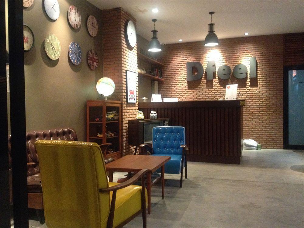 Hostel Dfeel House Patong Exteriér fotografie