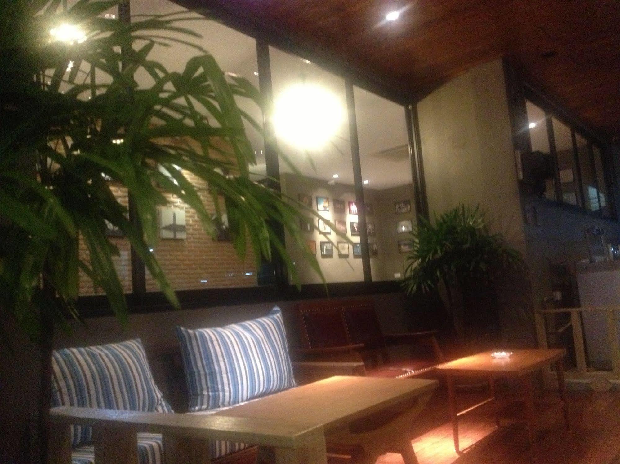 Hostel Dfeel House Patong Exteriér fotografie